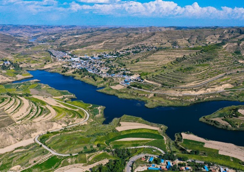 宁夏释放政策盈利引发墟落振兴动能<br> 去年实现入市农村整体谋划性建设用地成交金额8416万元