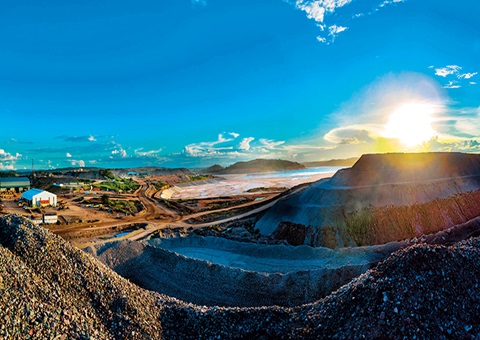 广西省岑溪市将17个花岗岩采矿权整合为6个  整合“整”出新效能