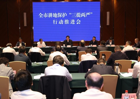 无锡开展耕地；；；；；；；；ぁ叭崃窖稀毙卸 打造墟落振兴新引擎