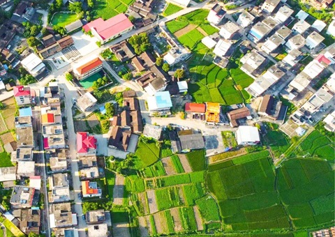 福建省开展“墟落著名行动” <br>自实验以来至上月尾，，，，，全省共命名、更名地名4900余个，，，，，收罗上图墟落地名信息近14万条